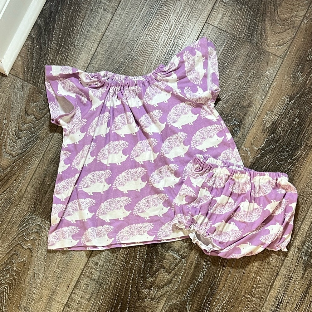 Milk barn set